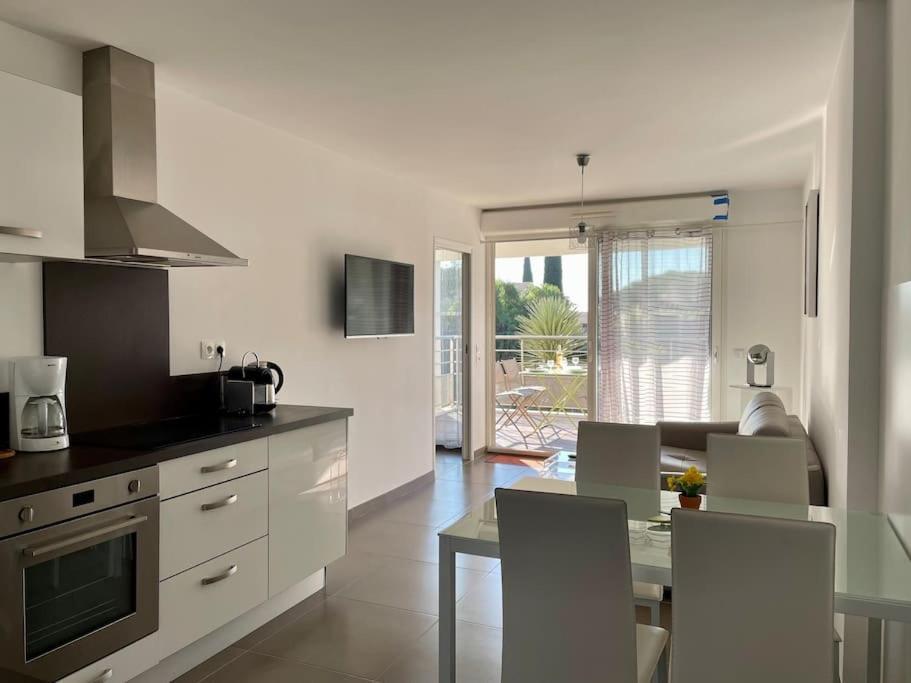 17 - Appartement Neuf, Parking Terrasse Et Jolie Vue Bandol Buitenkant foto